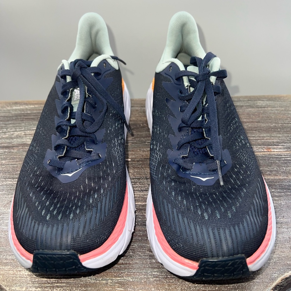 Hoka Orange and blue Clifton 7 (1st pic is a stock photo) - Picture 4 of 8